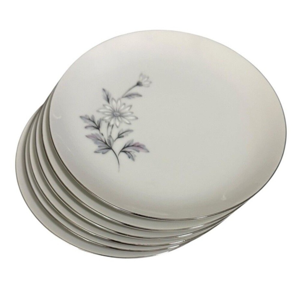 Vintage Crown Royal Jewel Forever Daisy 6.5” Bread Salad Plates - Set of 6